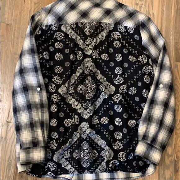 Style & Co plaid & paisley reversible button long sleeve - Picture 1 of 10